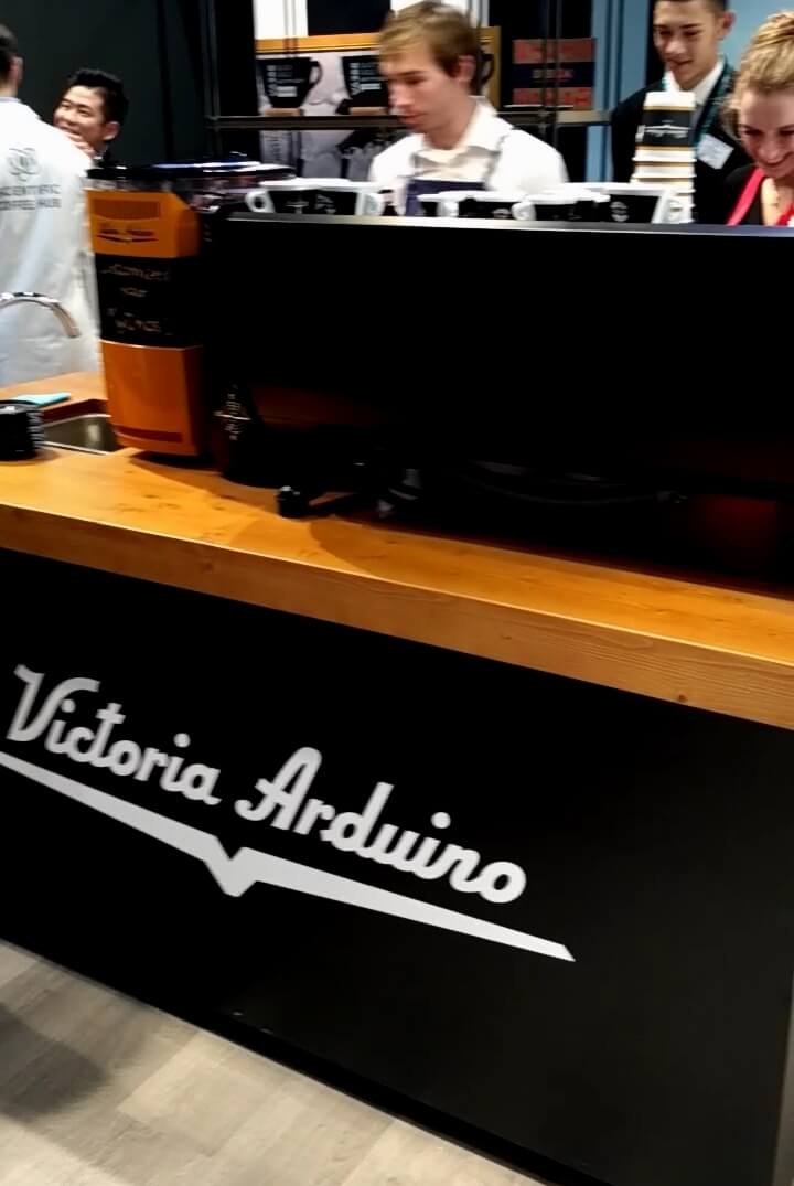 Продажа кофемашины Victoria Arduino в Москве